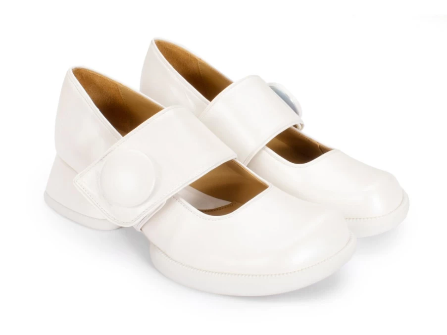 Fluevog Shoes Tippi Off-White Leather Mary Jane Pumps for Women