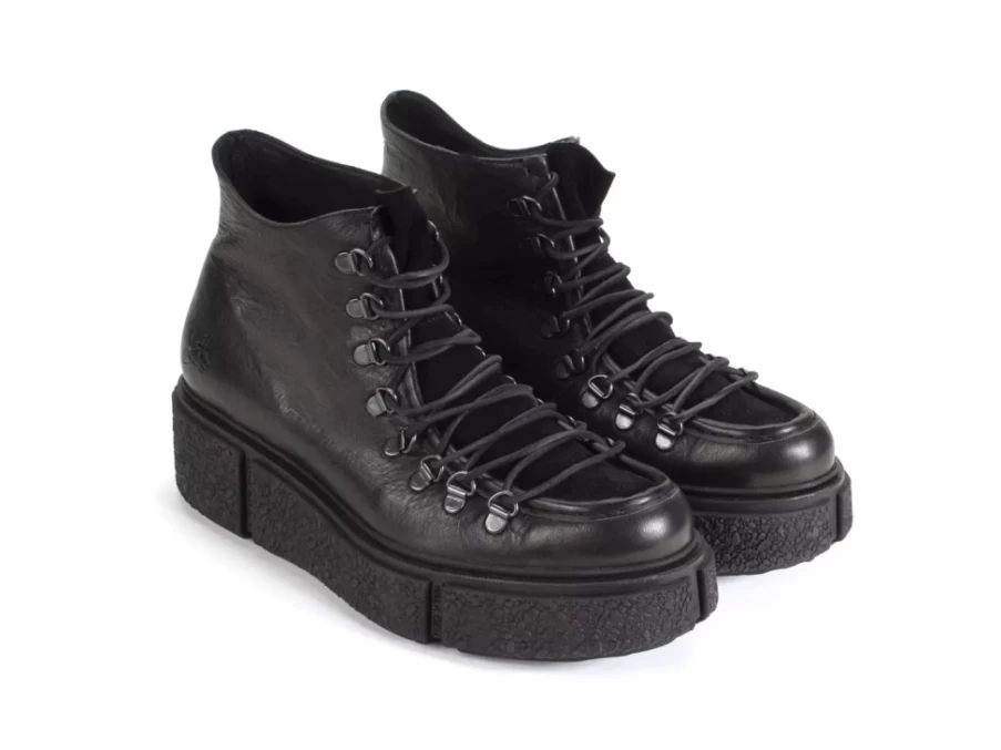 Fluevog Shoes Hooke Black Lace-Up Platform Hiker Boots for Men/Women