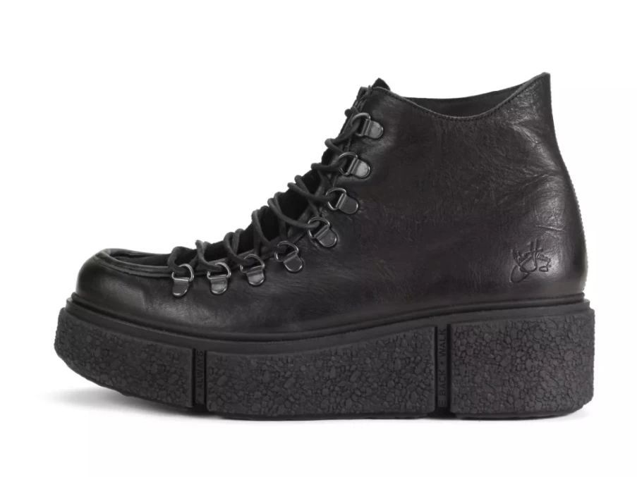 Fluevog Shoes Hooke Black Lace-Up Platform Hiker Boots for Men/Women